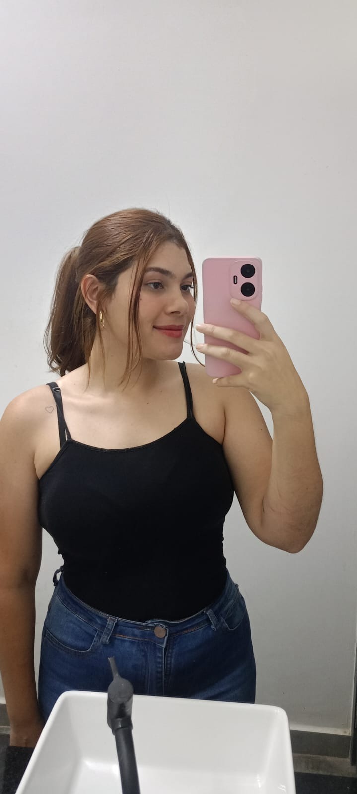 Giullia Fernanda depois do tratamento